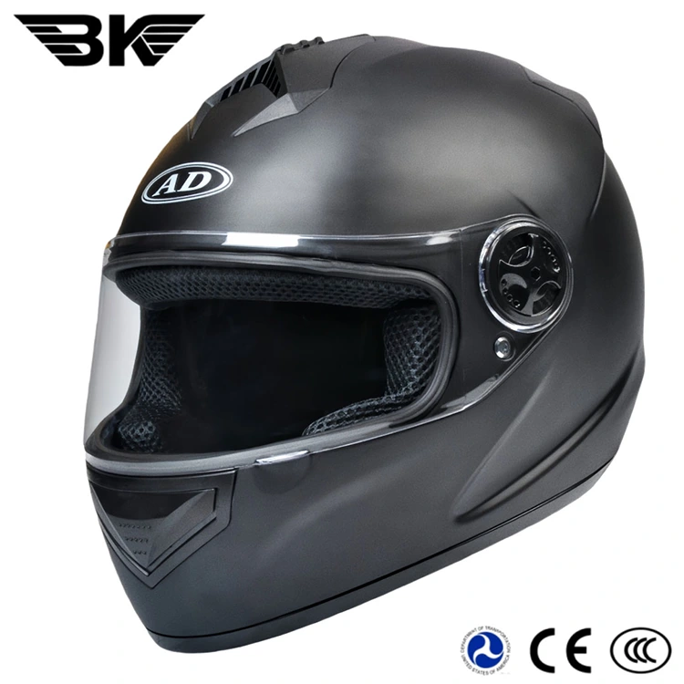 Capacetes completos para motociclistas com luz traseira LED
